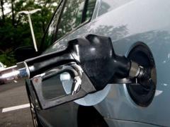 memorial day: where's the cheapest gas in oakton?