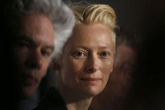 Veterans cap Cannes race amid buzz for lesbian tale