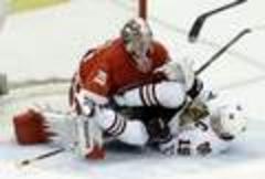 John Niyo: Wings' Jimmy Howard accepts big money for starring role without ego